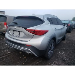 2017 INFINITI QX30 BASE