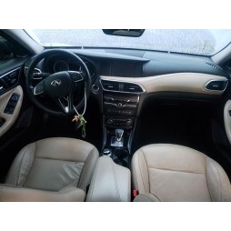 2017 INFINITI QX30 BASE