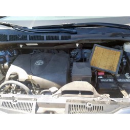 2017 TOYOTA SIENNA LE