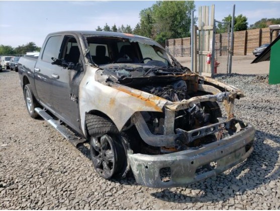 2018 RAM 1500 SLT
