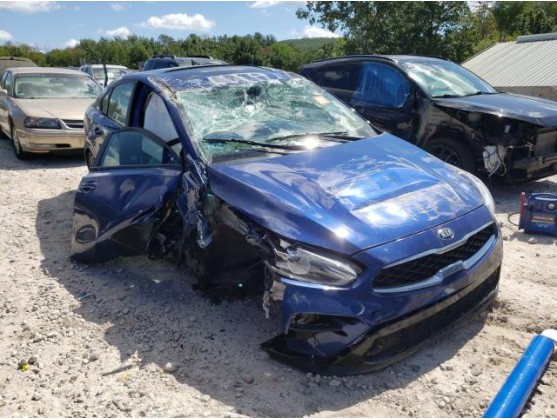 2019 KIA FORTE GT LINE