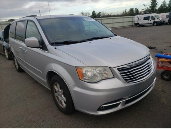 2011 CHRYSLER TOWN & COUNTRY TOURING