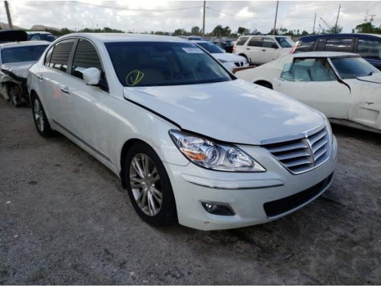 2011 HYUNDAI GENESIS 4.6L