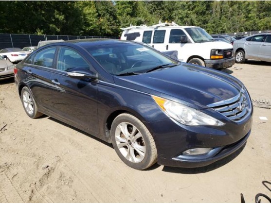 2011 HYUNDAI SONATA SE