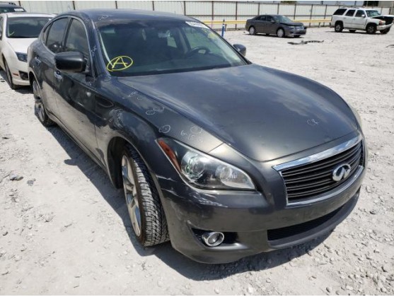 2011 INFINITI M37