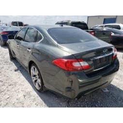 2011 INFINITI M37