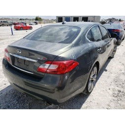 2011 INFINITI M37