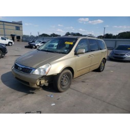 2011 KIA SEDONA LX