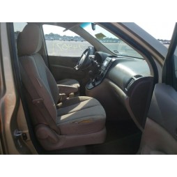 2011 KIA SEDONA LX