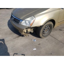 2011 KIA SEDONA LX