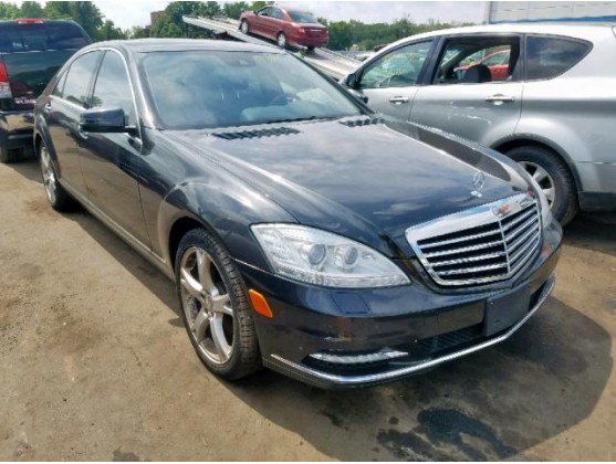 2011 MERCEDES-BENZ S 550 4MATIC