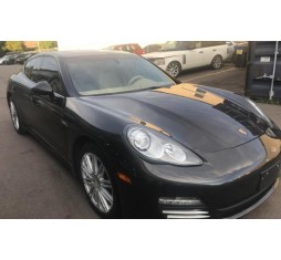 2011 PORSCHE PANAMERA 2