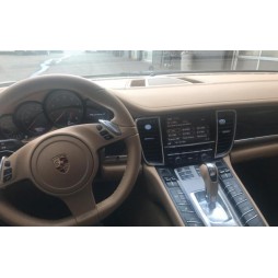 2011 PORSCHE PANAMERA 2