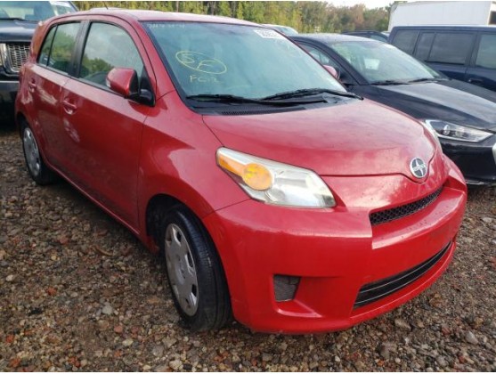 2012 TOYOTA SCION XD