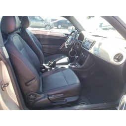 2012 VOLKSWAGEN BEETLE