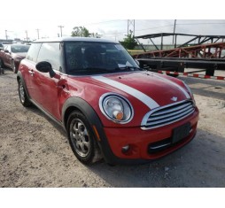 2013 MINI COOPER