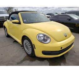 2013 VOLKSWAGEN BEETLE
