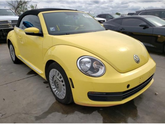 2013 VOLKSWAGEN BEETLE