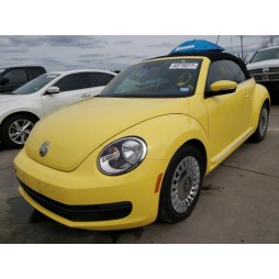 2013 VOLKSWAGEN BEETLE