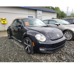 2013 VOLKSWAGEN BEETLE TURBO