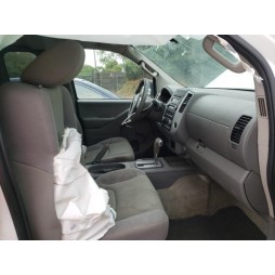 2015 NISSAN FRONTIER S
