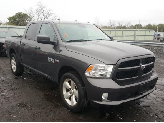 2016 RAM 1500 ST