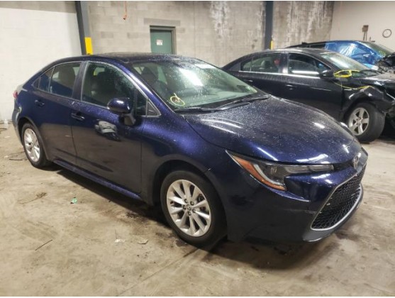 2020 TOYOTA COROLLA XLE