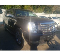 2011 CADILLAC ESCALADE LUXURY