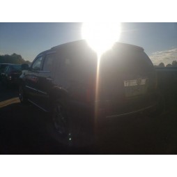 2011 CADILLAC ESCALADE LUXURY
