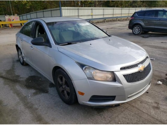 2011 CHEVROLET CRUZE LS