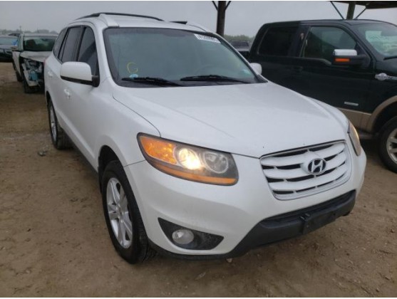 2011 HYUNDAI SANTA FE SE