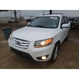 2011 HYUNDAI SANTA FE SE