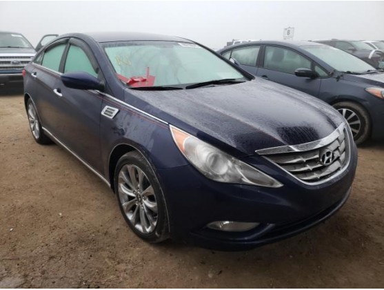 2011 HYUNDAI SONATA SE