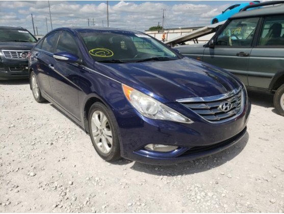 2011 HYUNDAI SONATA SE