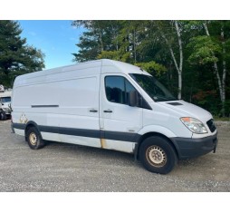 2011 MERCEDES-BENZ SPRINTER 2500