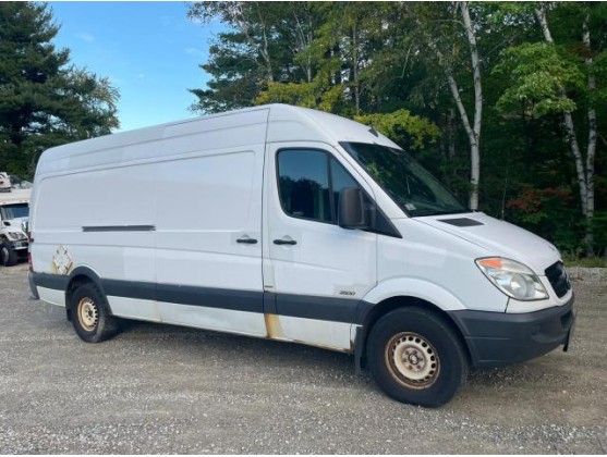 2011 MERCEDES-BENZ SPRINTER 2500