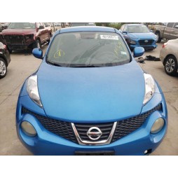 2011 NISSAN JUKE S