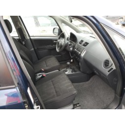 2011 SUZUKI SX4