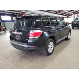 2011 TOYOTA HIGHLANDER BASE