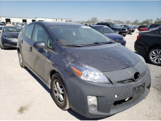 2011 TOYOTA PRIUS