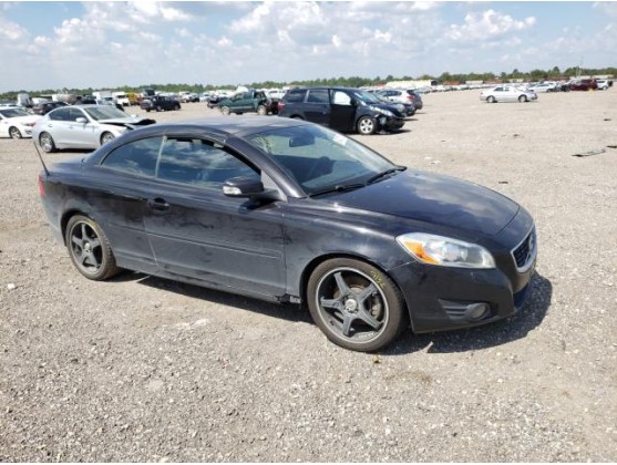 2011 VOLVO C70 T5