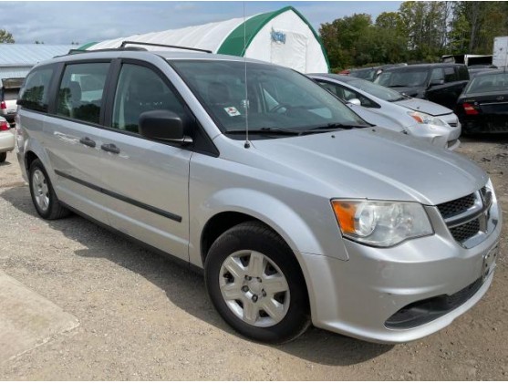 2012 DODGE GRAND CARAVAN SE