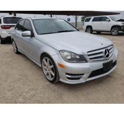 2012 MERCEDES-BENZ C 250