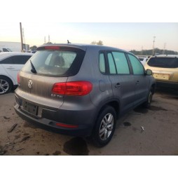 2012 VOLKSWAGEN TIGUAN S