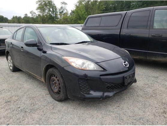 2013 MAZDA 3 I