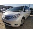 2013 TOYOTA SIENNA XLE