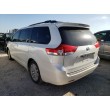 2013 TOYOTA SIENNA XLE