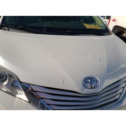 2013 TOYOTA SIENNA XLE