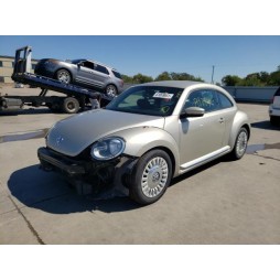 2013 VOLKSWAGEN BEETLE