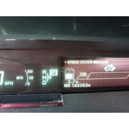 2014 TOYOTA PRIUS PLUG-IN